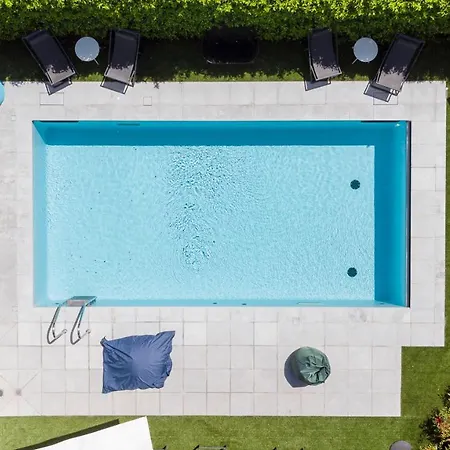 Le Stanze Del & Pool Guest house Como
