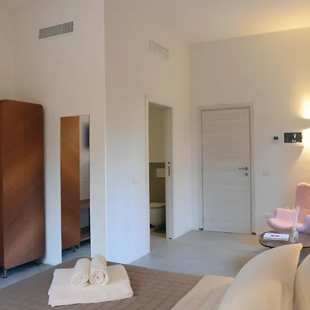 Le Stanze Del & Pool 招待所