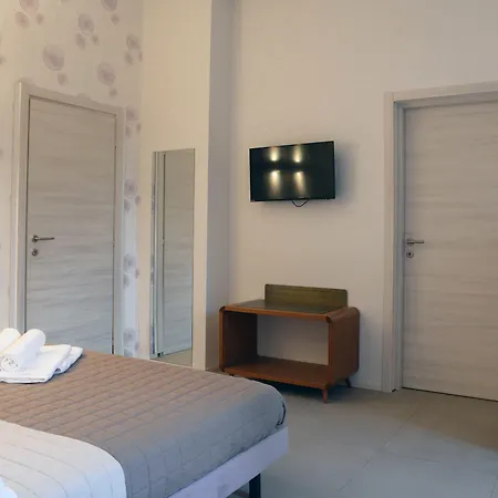 Le Stanze Del & Pool 4*