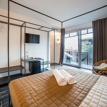 Le Stanze Del & Pool Guest house Como