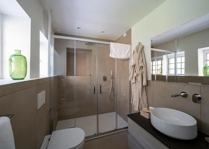 Gasthof Le Stanze Del & Pool Como