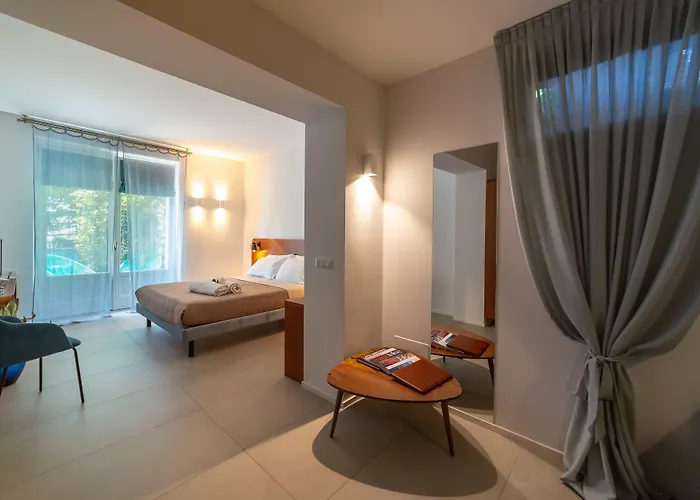 Le Stanze Del & Pool 4* Como