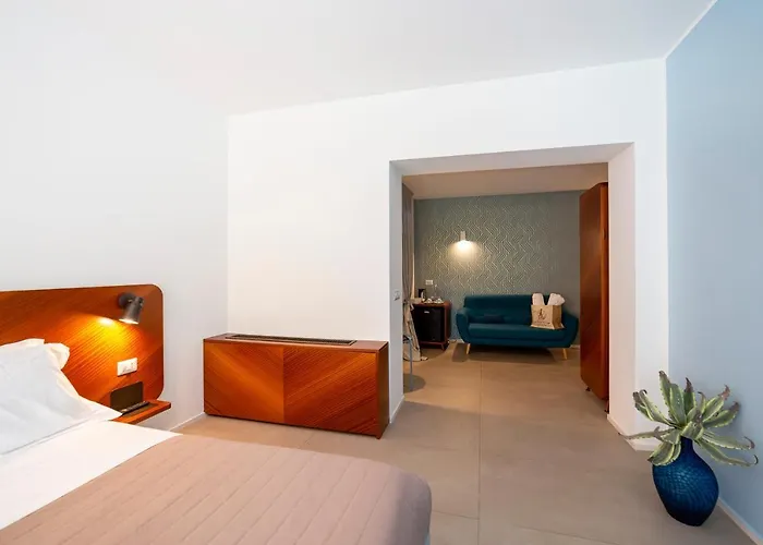 Le Stanze Del & Pool 4* Como