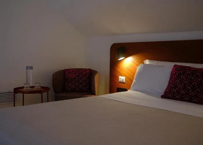 Le Stanze Del & Pool Gasthof Como